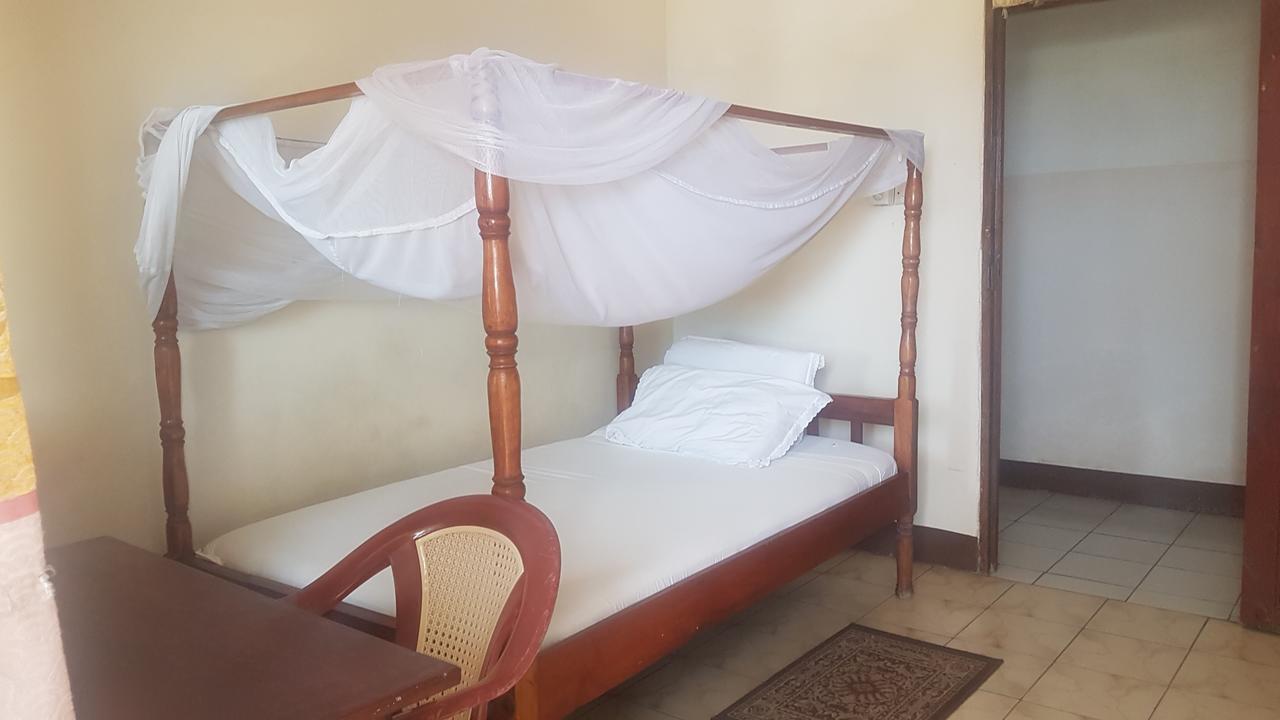 Dodoma Serene Hotel Момбаса Екстер'єр фото